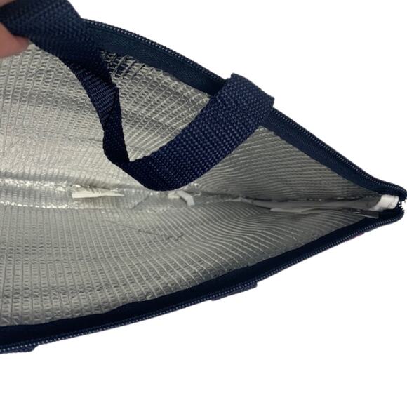 NWT THIRTY ONE Pinwheel Party Thermal Tote - Picture 3 of 4